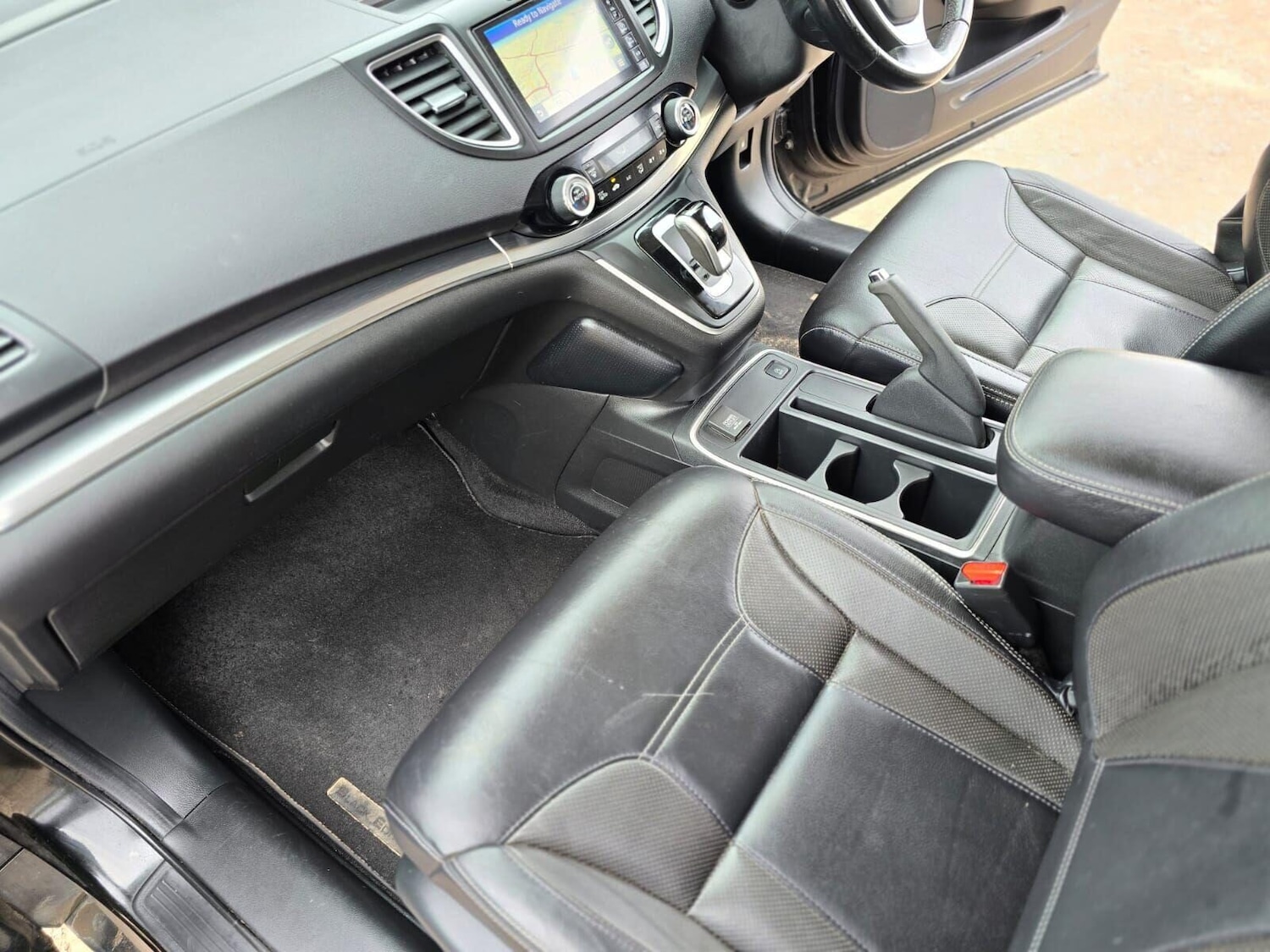 Used Honda CR-V 2018 for sale - 76030117: Photo 41