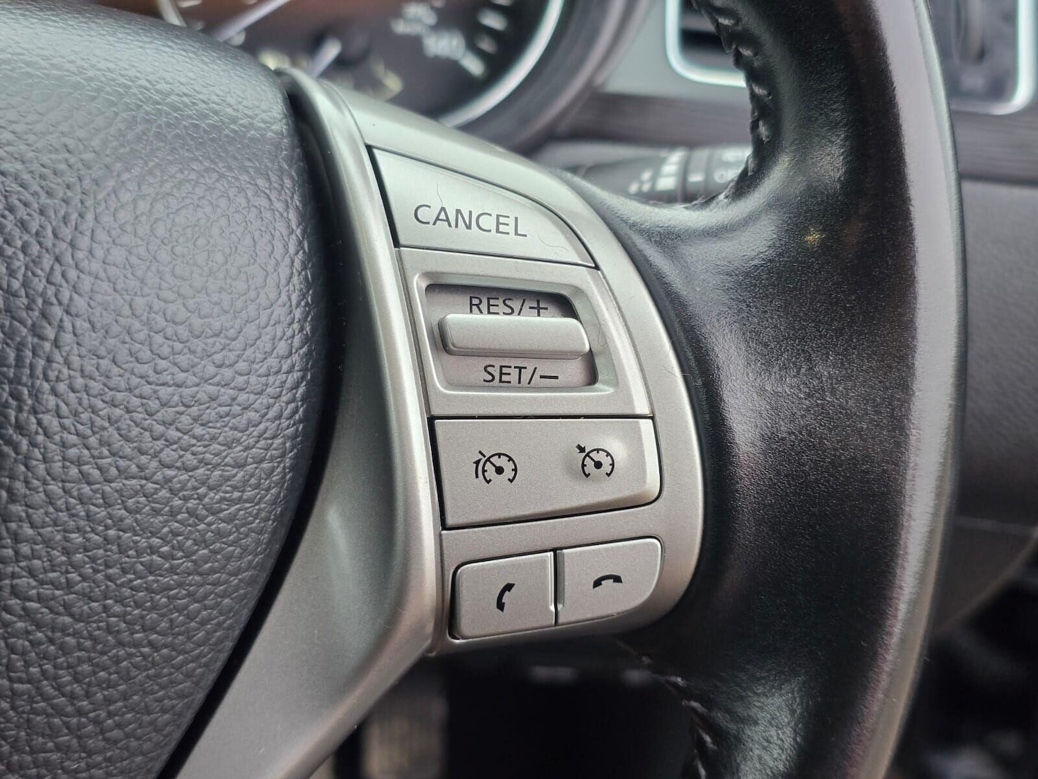 Used Nissan Pulsar 2016 for sale - 76631200: Photo 25