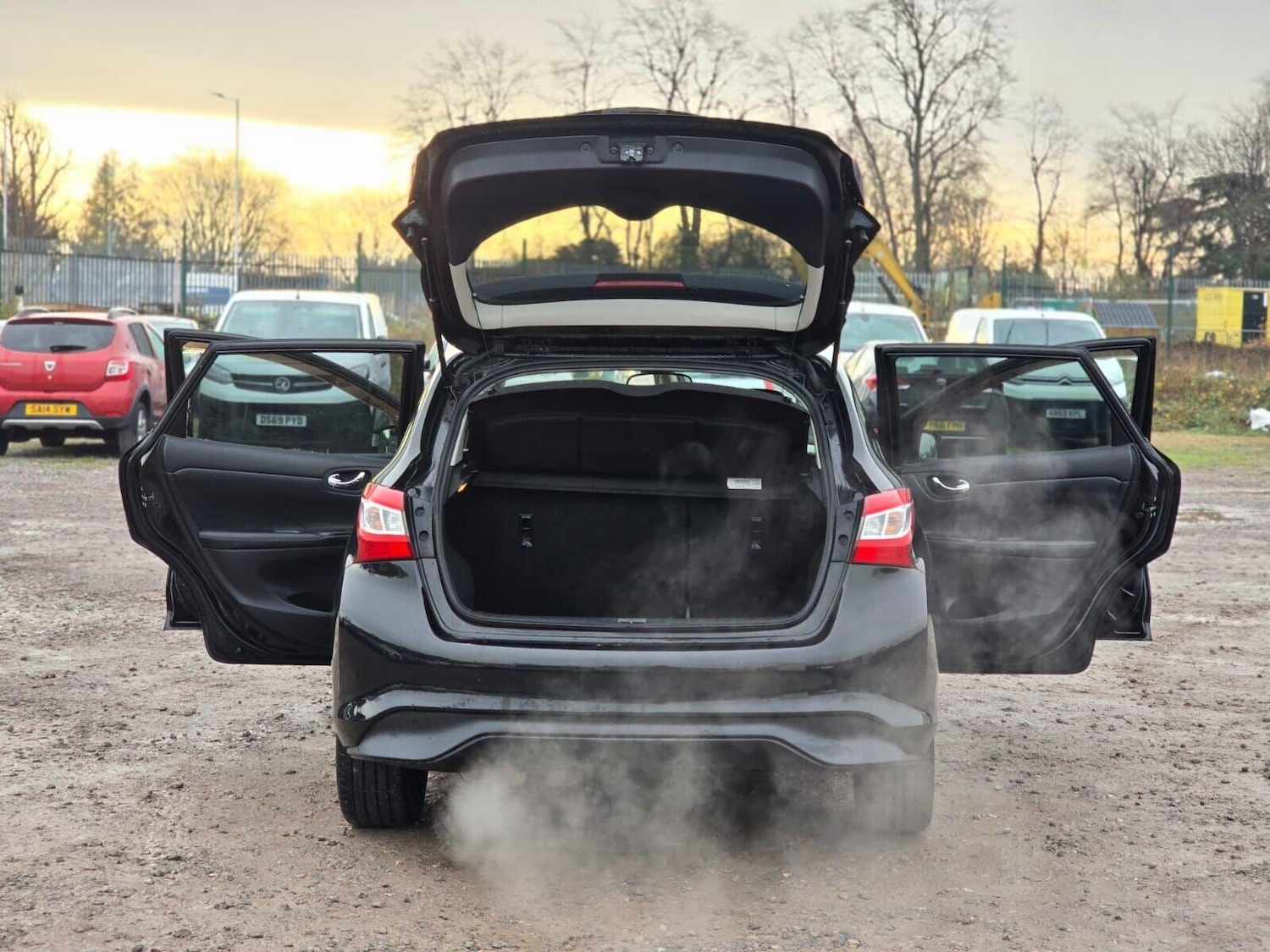 Used Nissan Pulsar 2016 for sale - 76631200: Photo 30