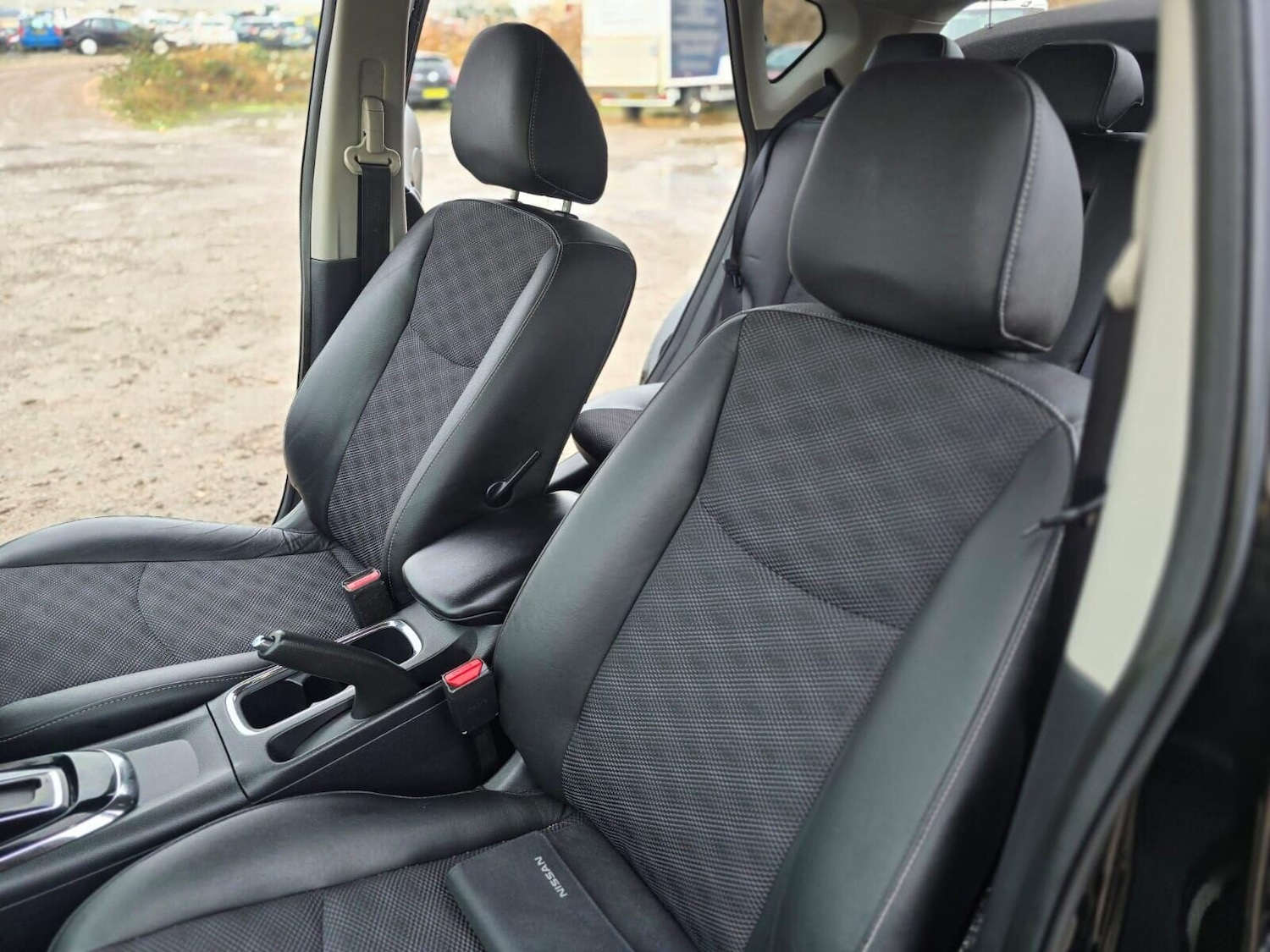 Used Nissan Pulsar 2016 for sale - 76631200: Photo 32