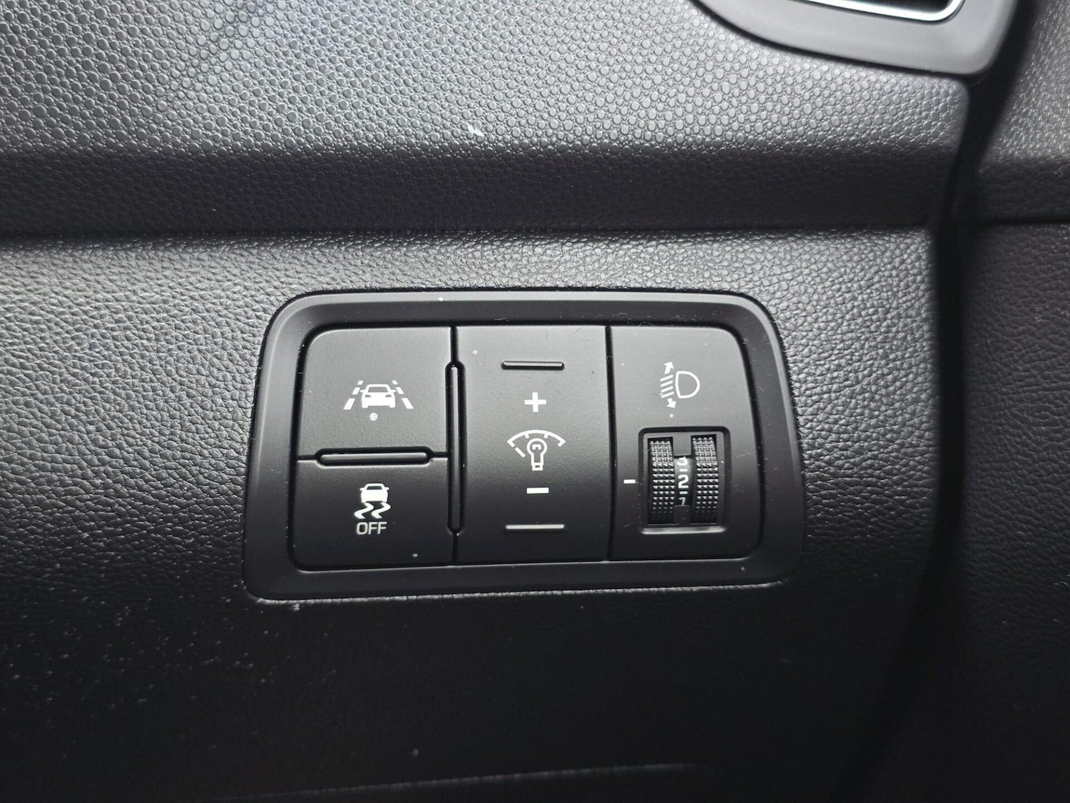 Used Hyundai i20 2017 for sale - 77546260: Photo 27