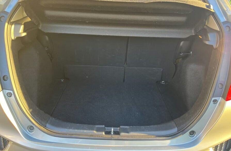 Used Honda Jazz 2016 for sale - 76710650: Photo 12