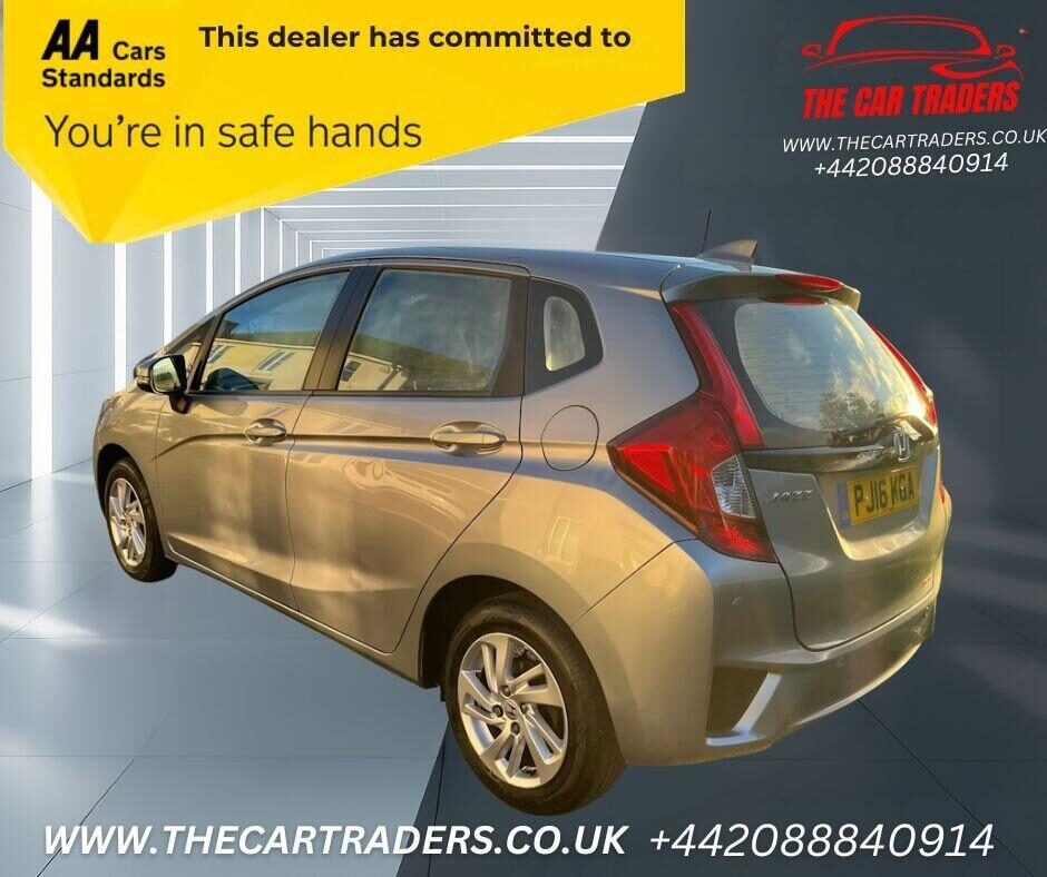 Used Honda Jazz 2016 for sale - 76710650: Photo 3