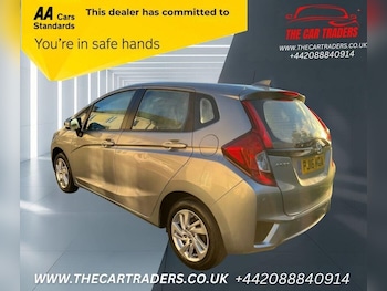 Used Honda Jazz 2016 for sale - 76710650: Photo