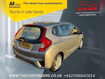 Used Honda Jazz 2016 for sale - 76710650: Photo