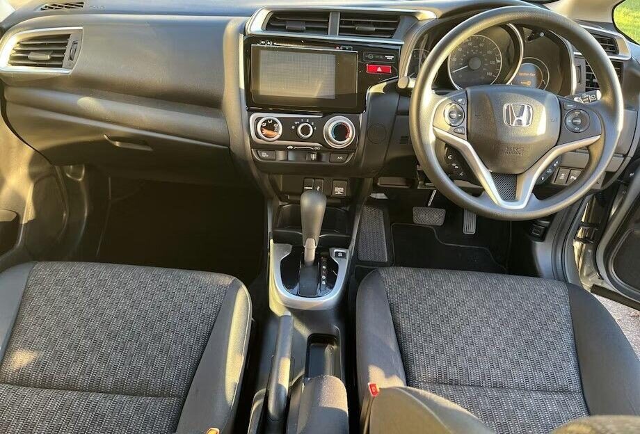 Used Honda Jazz 2016 for sale - 76710650: Photo 5