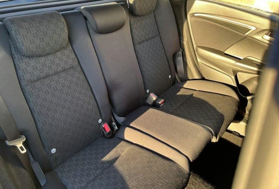 Used Honda Jazz 2016 for sale - 76710650: Photo 7