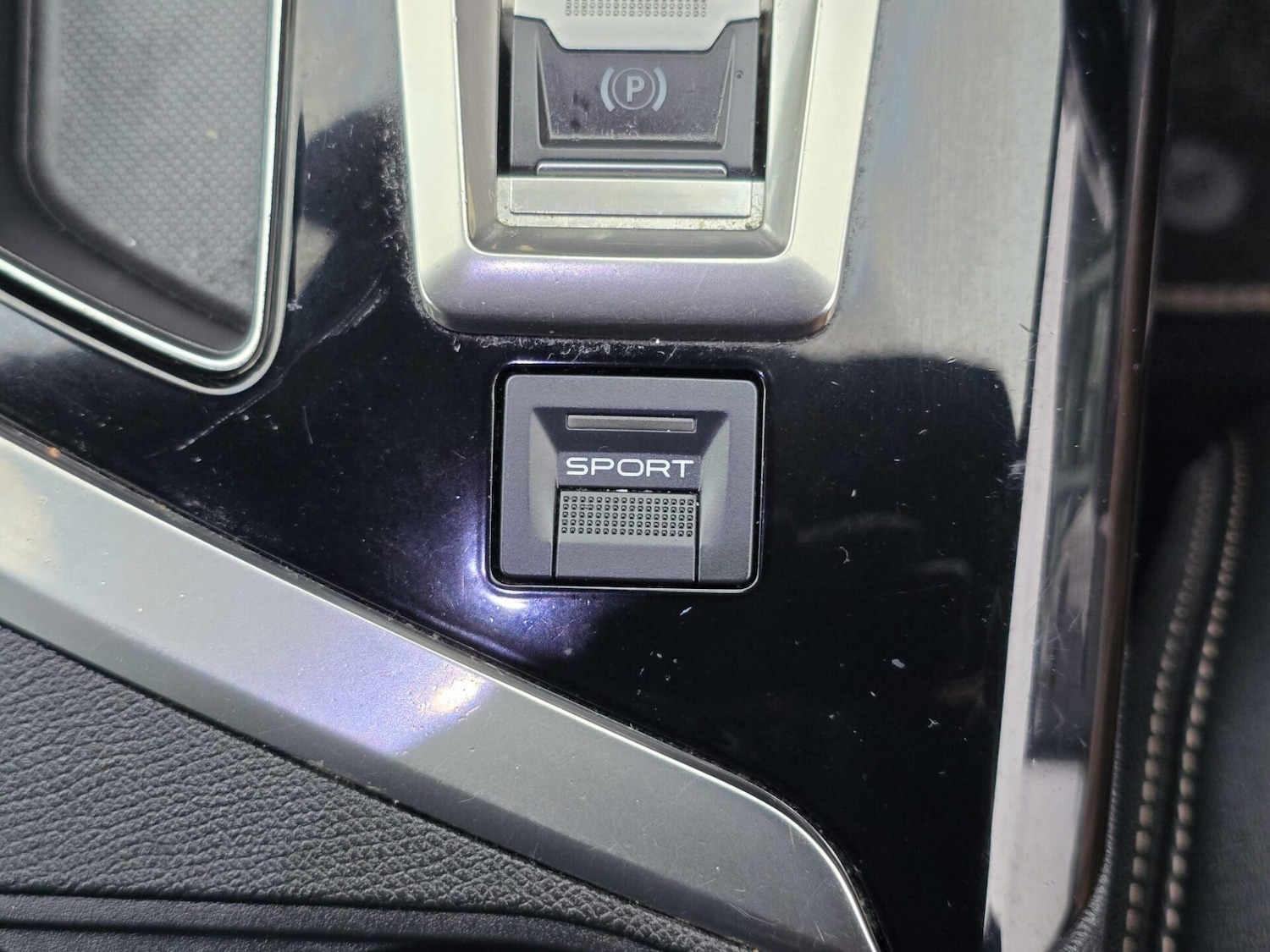 Used Peugeot 3008 2019 for sale - 77211328: Photo 28