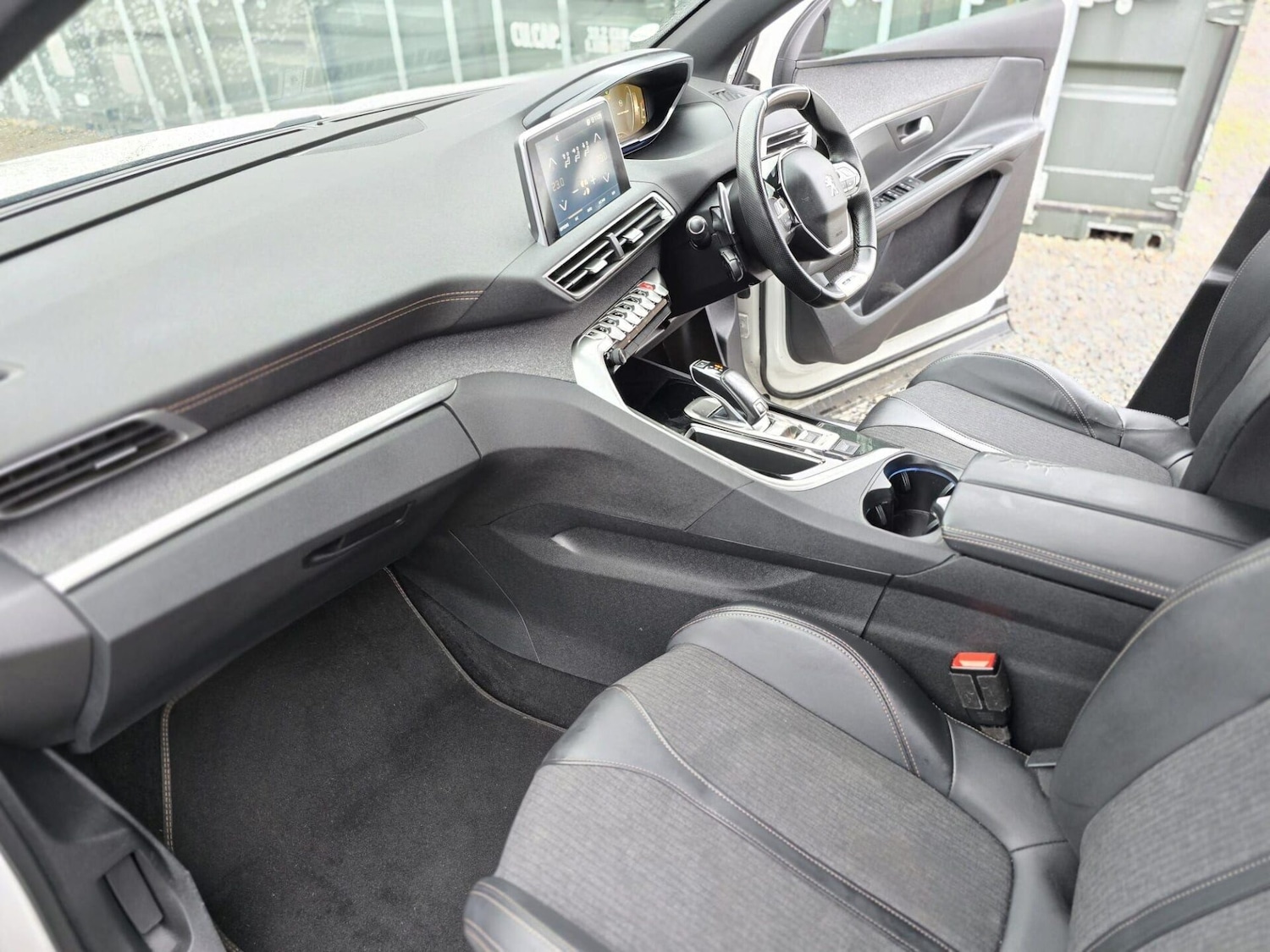 Used Peugeot 3008 2019 for sale - 77211328: Photo 37