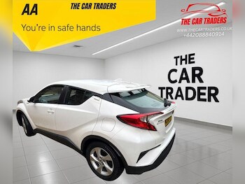 Used Toyota C-HR 2019 for sale - 76616942: Photo
