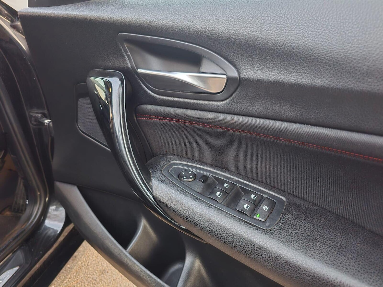 Used BMW 1 Series 2016 for sale - 77663578: Photo 32