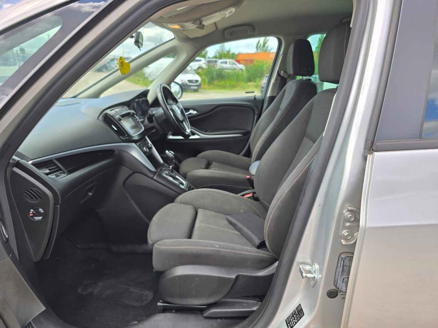 Vehicle 27