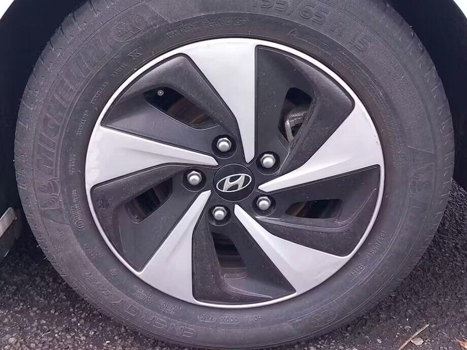 Used Hyundai IONIQ 2017 for sale - 76895886: Photo 7