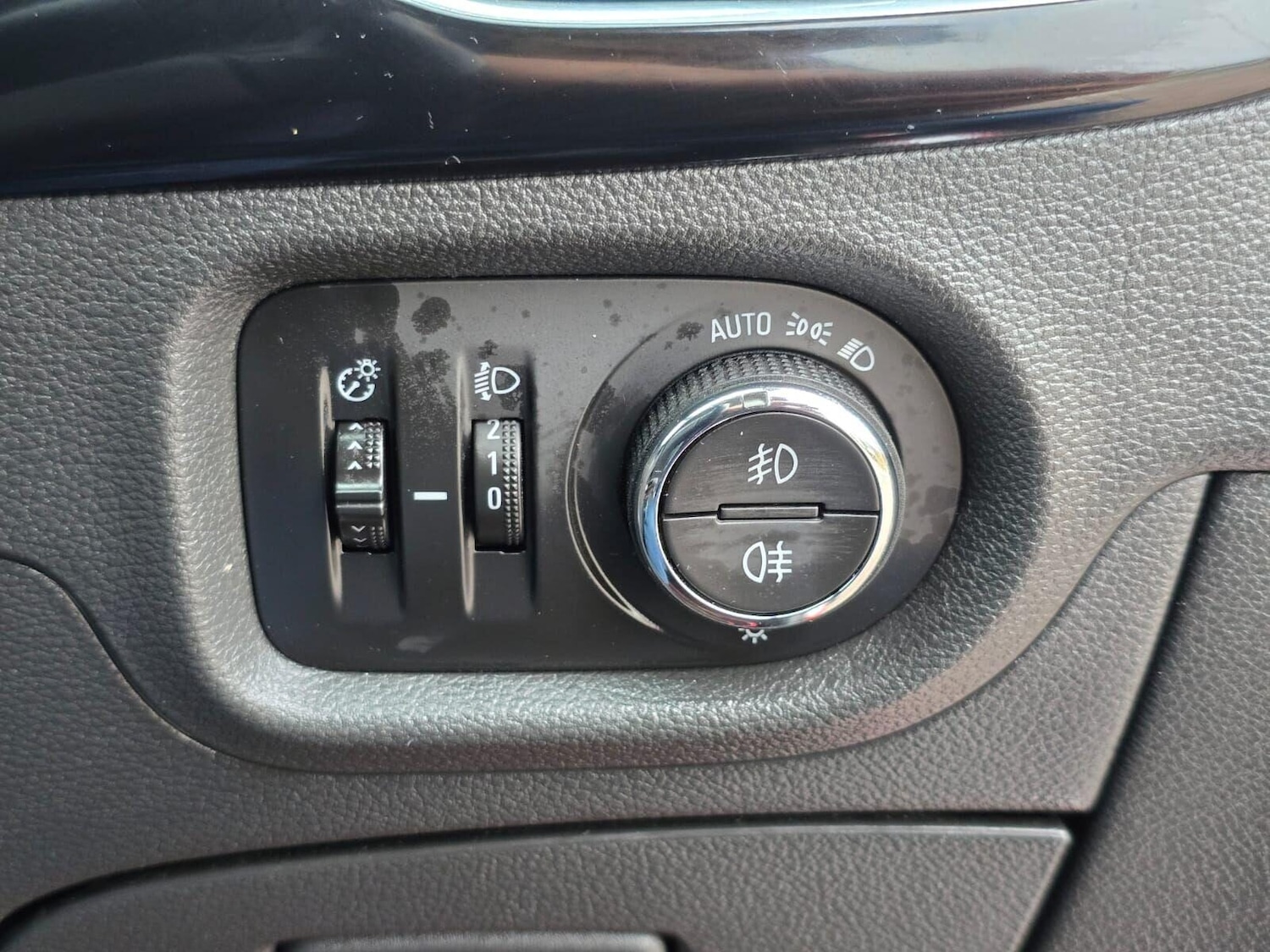 Used Vauxhall Astra 2016 for sale - 76616945: Photo 30