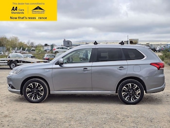Used Mitsubishi Outlander 2016 for sale - 78906743: Photo