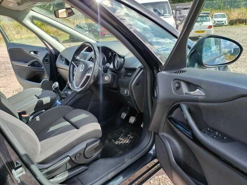 Used Vauxhall Zafira 2014 for sale - 76958639: Photo 28