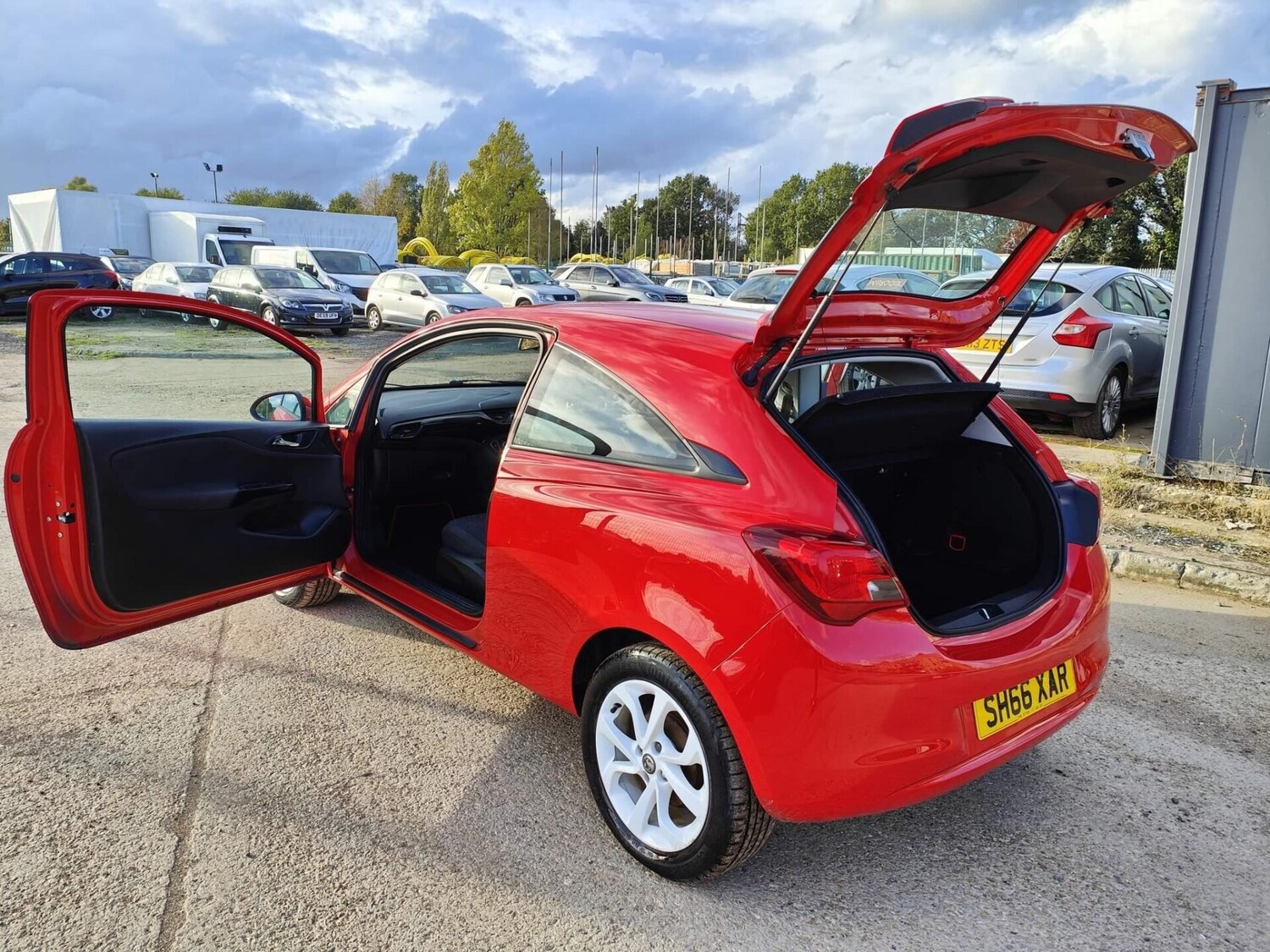 Vehicle 29