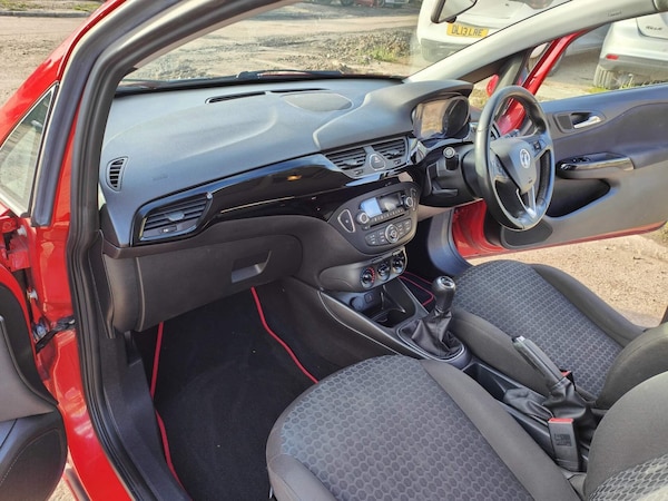 Used Vauxhall Corsa 2016 for sale - 75425835: Photo 8