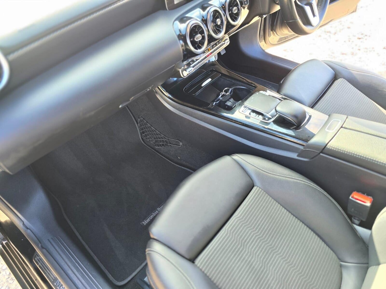 Used Mercedes-Benz A-Class 2018 for sale - 76156952: Photo 33