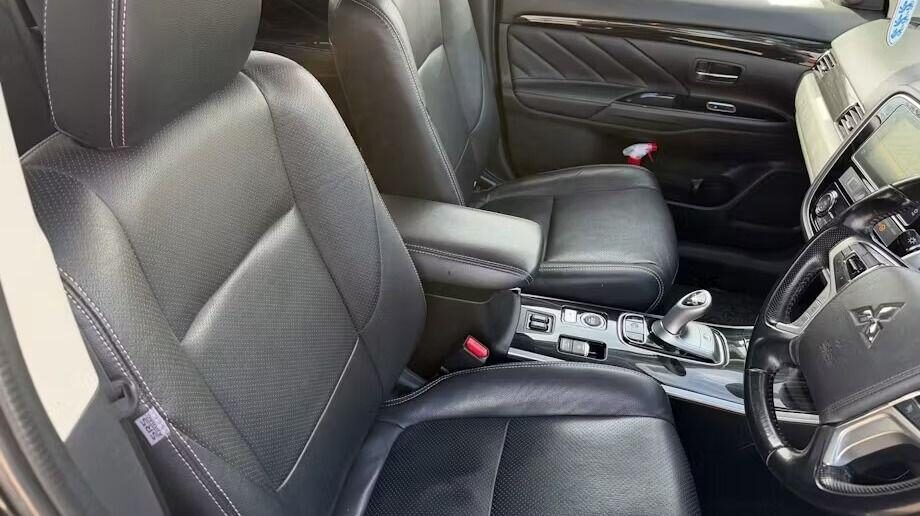 Used Mitsubishi Outlander 2017 for sale - 77844826: Photo 32