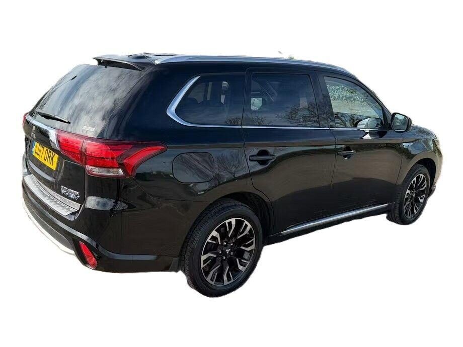 Used Mitsubishi Outlander 2017 for sale - 77844826: Photo 4