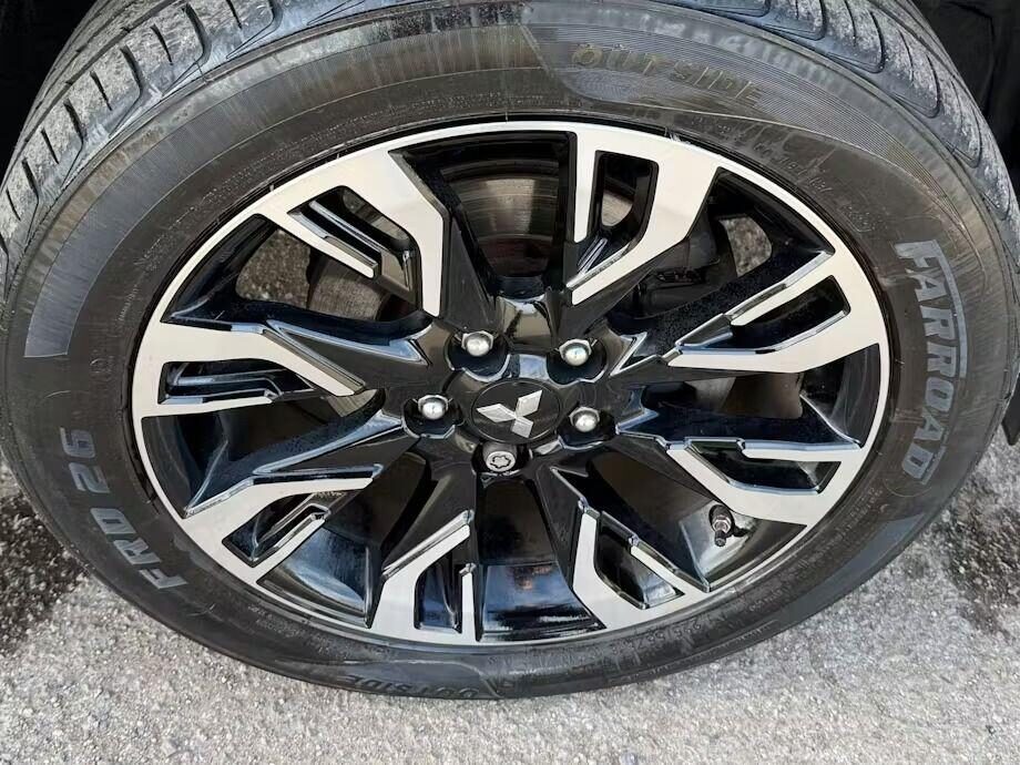 Used Mitsubishi Outlander 2017 for sale - 77844826: Photo 8