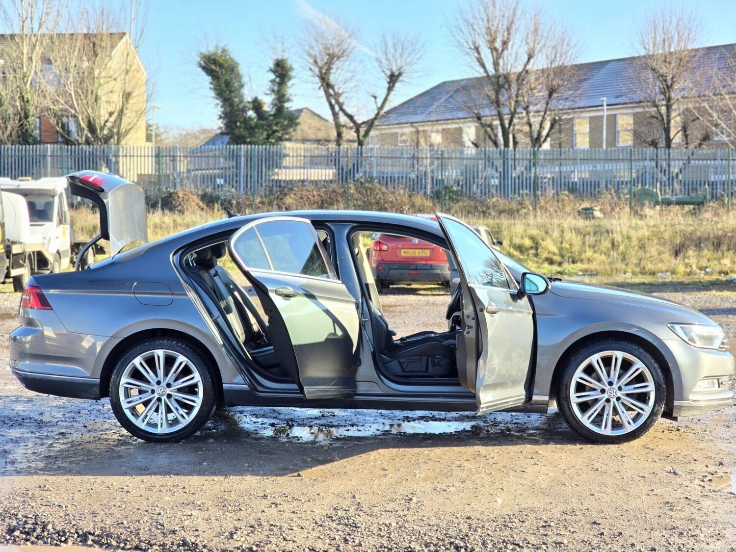 Used Volkswagen Passat 2016 for sale - 78213403: Photo 17