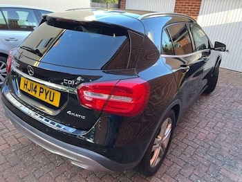 Used Mercedes-Benz GLA 2014 for sale - 75685832: Photo