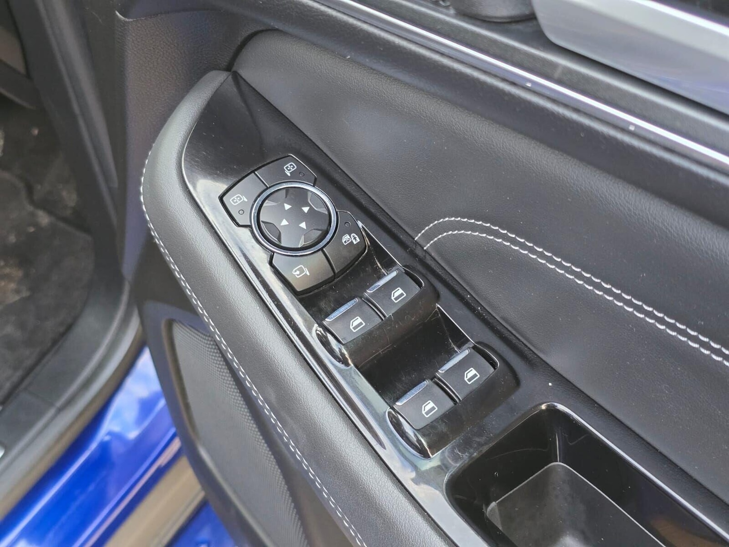 Used Ford S-Max 2017 for sale - 76469378: Photo 29