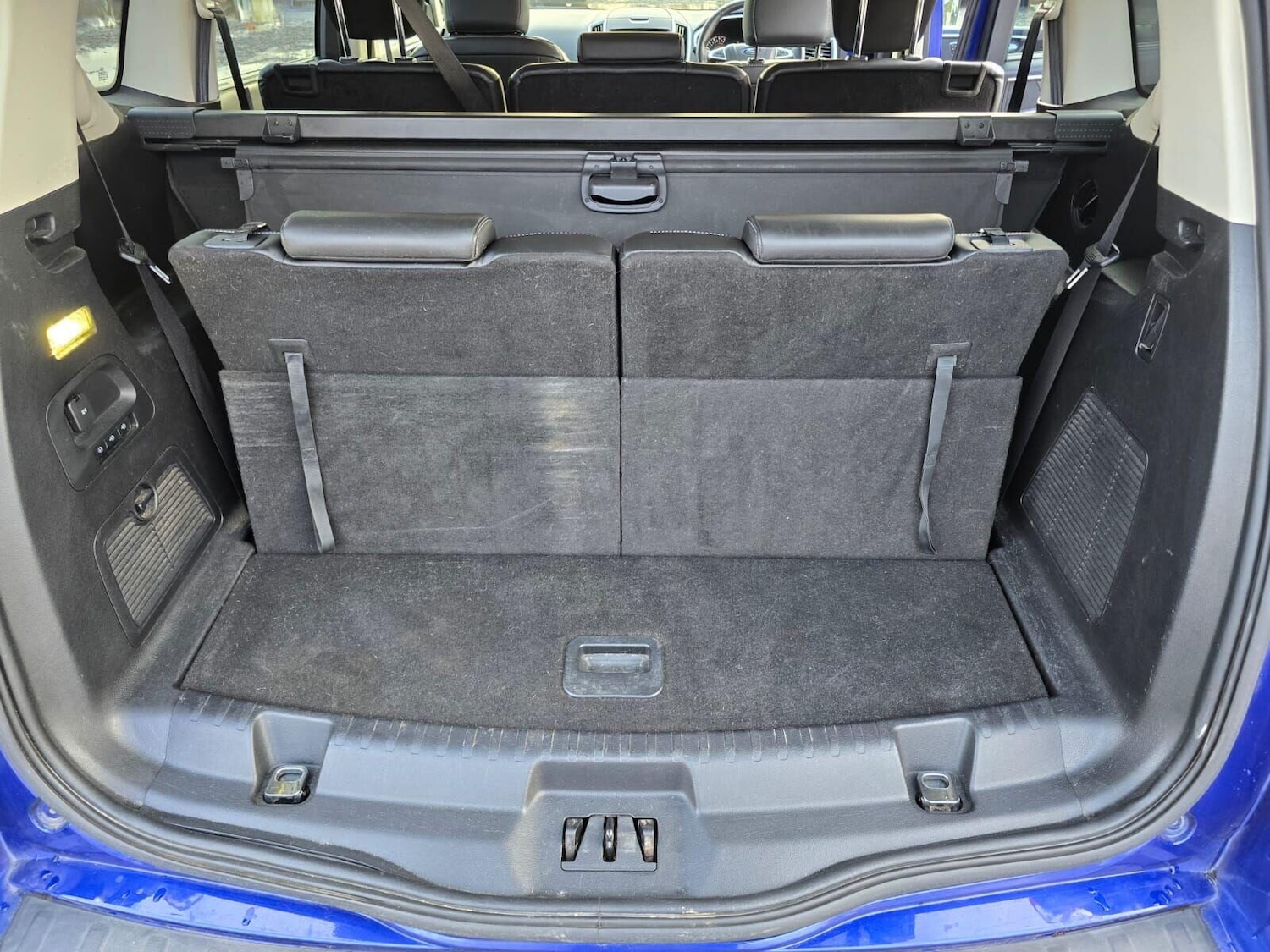 Used Ford S-Max 2017 for sale - 76469378: Photo 33