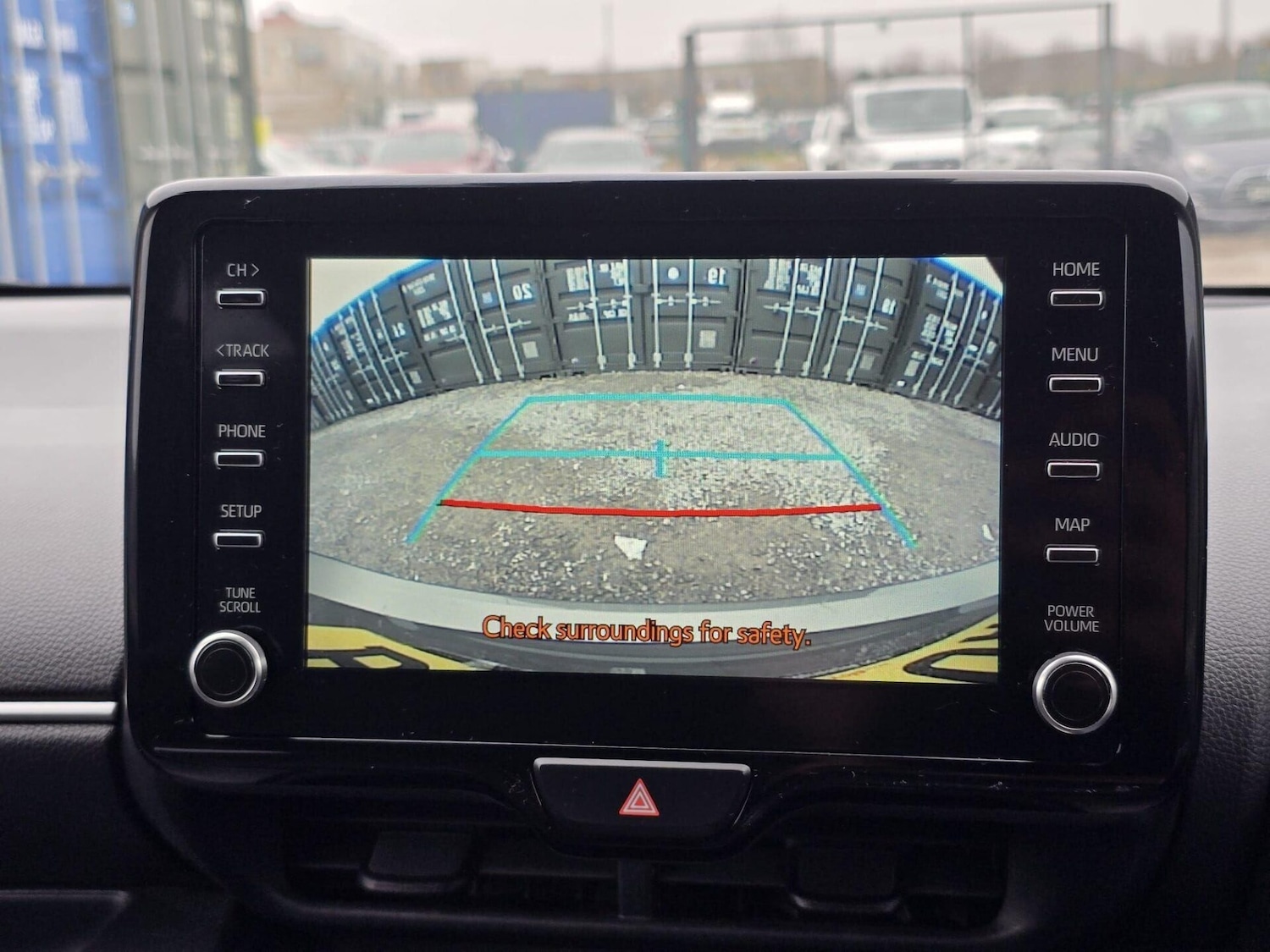 Used Toyota Yaris 2022 for sale - 78056064: Photo 31