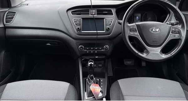 Used Hyundai i20 2018 for sale - 76324070: Photo 6
