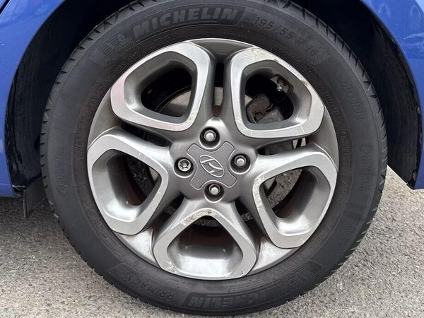 Used Hyundai i20 2018 for sale - 76324070: Photo 9
