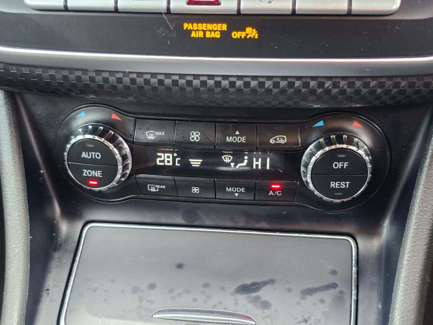 Used Mercedes-Benz A-Class 2018 for sale - 76748089: Photo 30