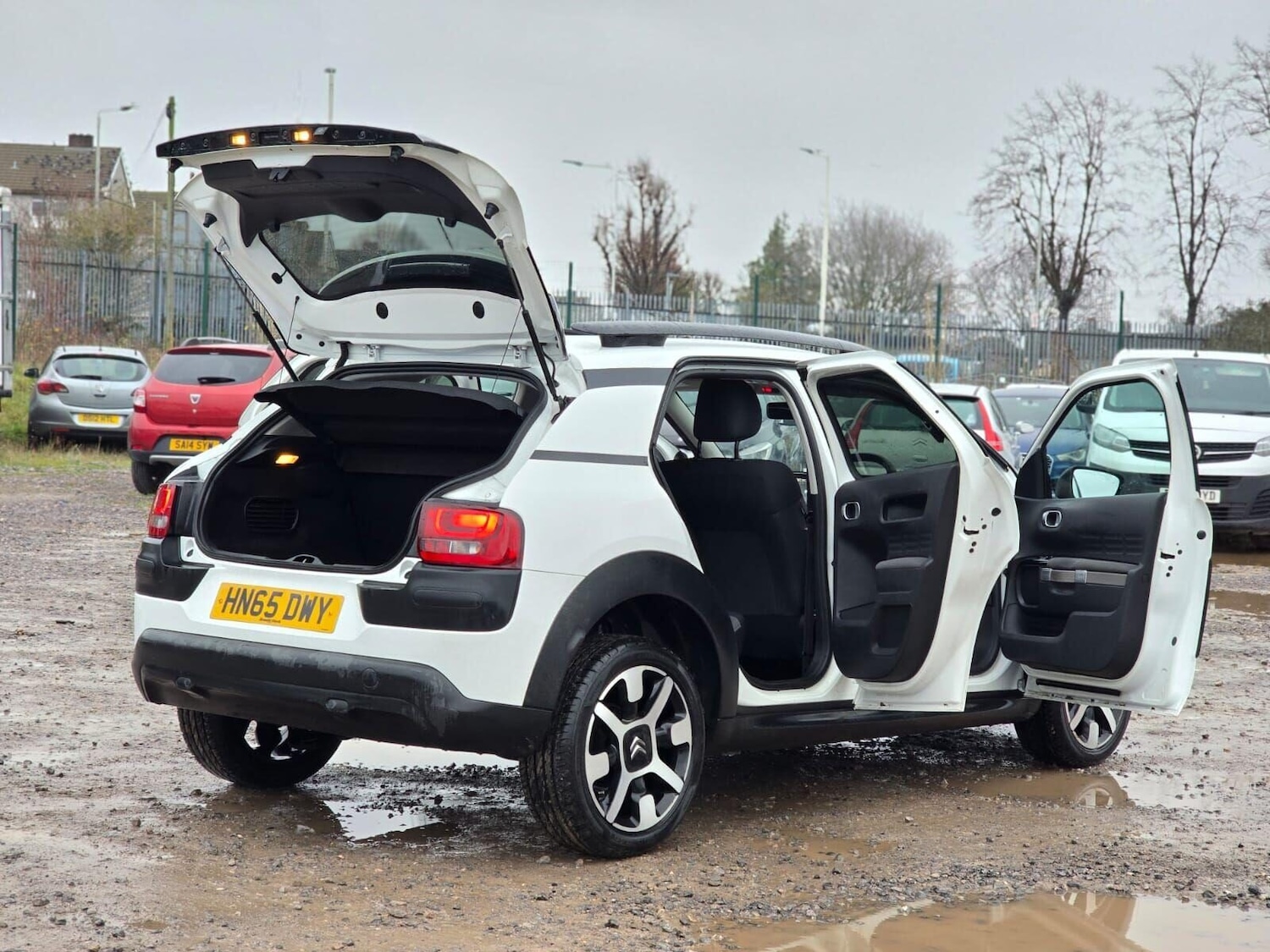 Used Citroen C4 Cactus 2015 for sale - 77014129: Photo 19