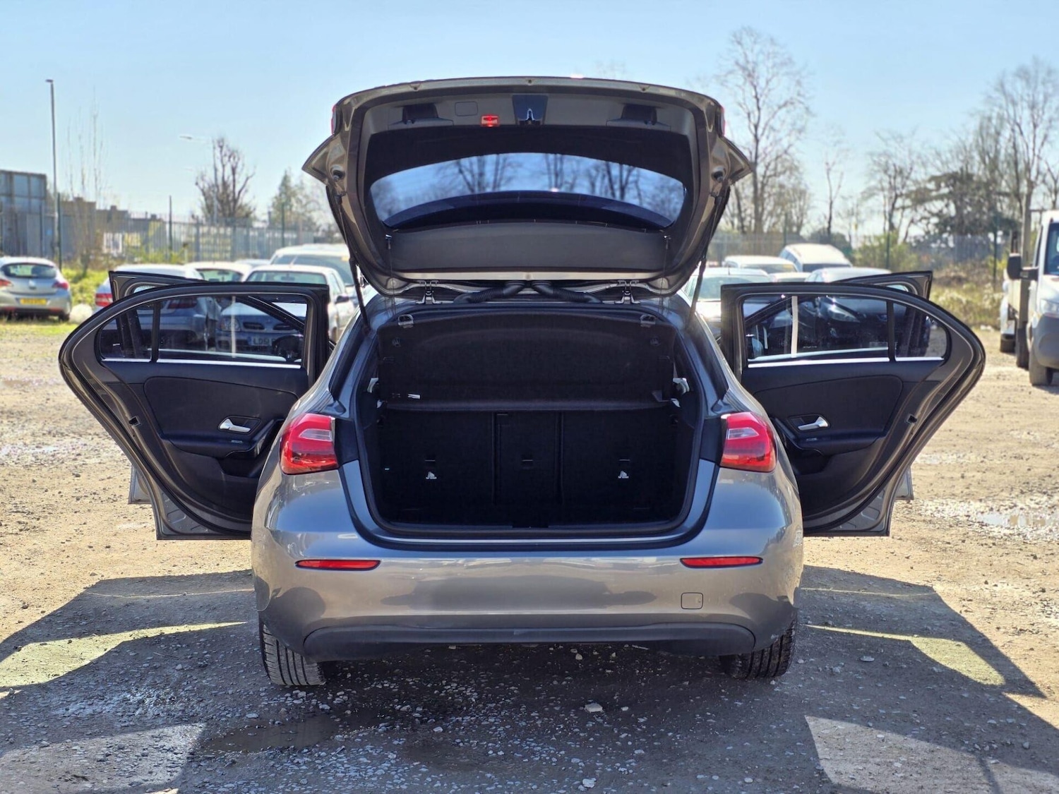 Used Mercedes-Benz A-Class 2018 for sale - 77628914: Photo 33