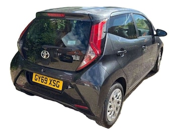 Used Toyota AYGO 2019 for sale - 78926599: Photo