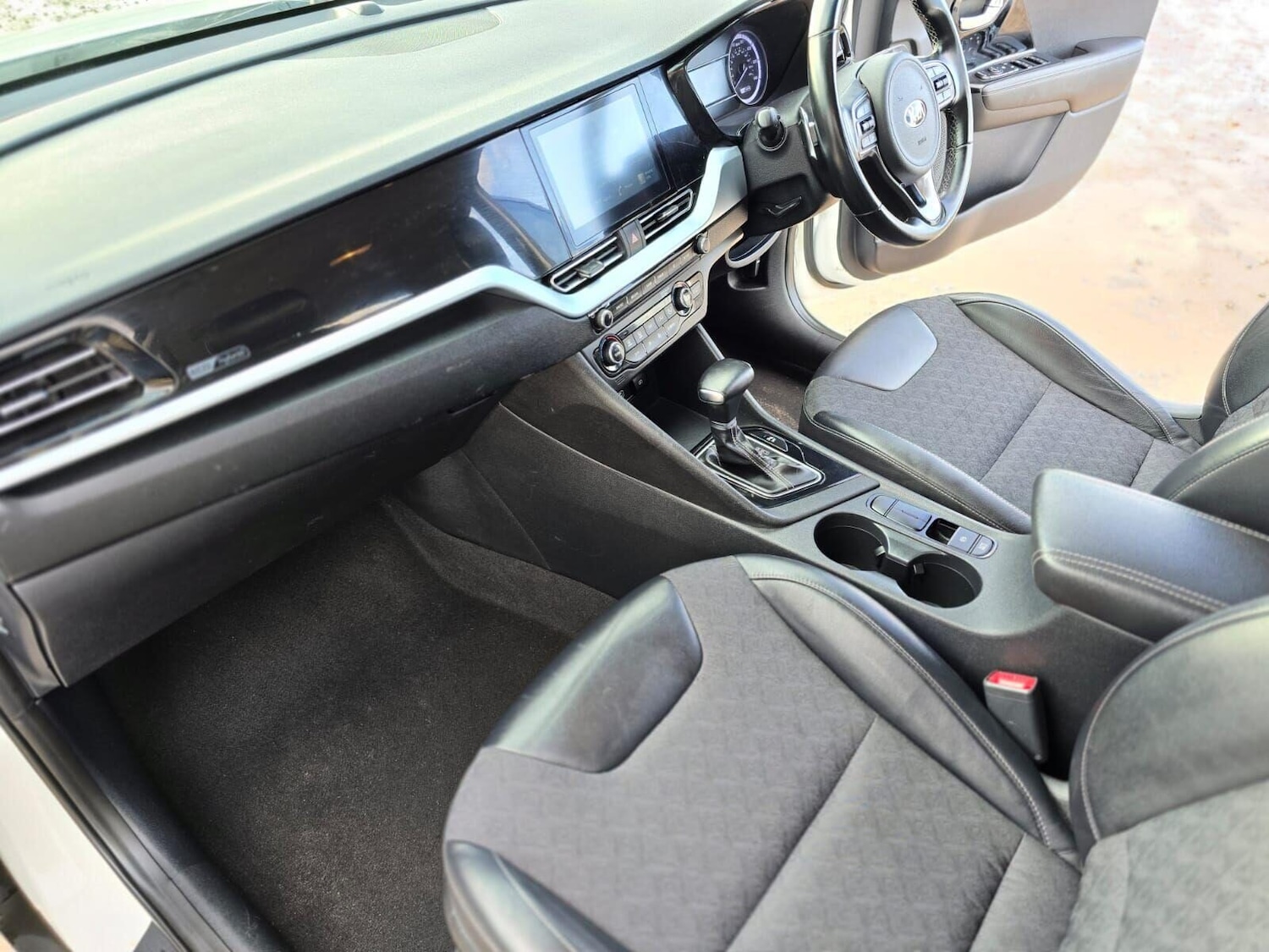 Used Kia Niro 2020 for sale - 76931146: Photo 40