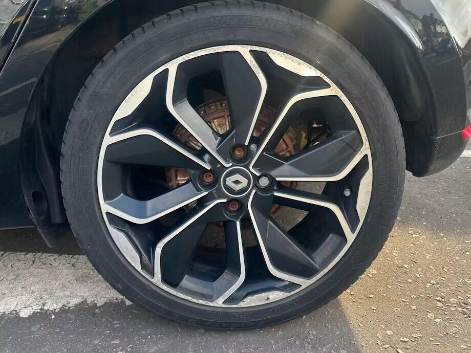 Used Renault Clio 2019 for sale - 76972540: Photo 11