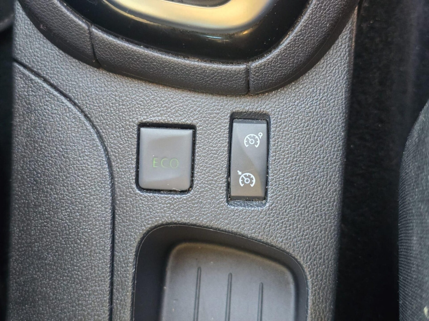 Used Renault Clio 2019 for sale - 76972540: Photo 33