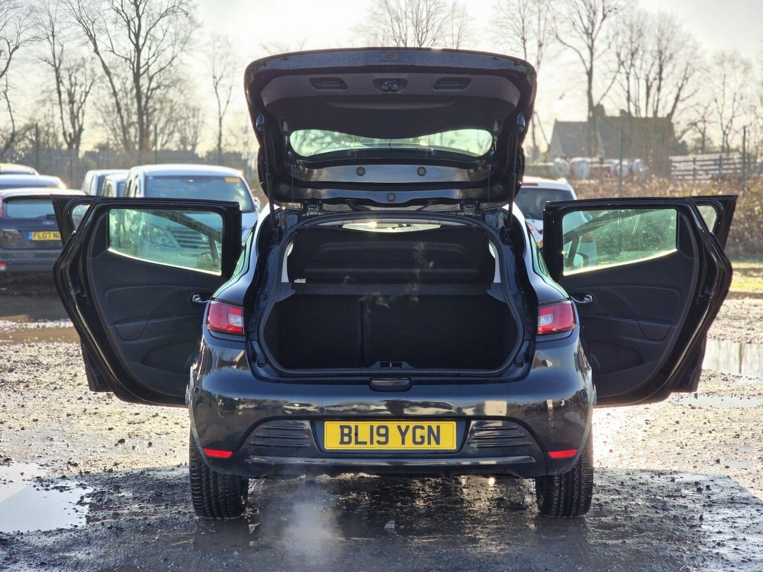 Used Renault Clio 2019 for sale - 76972540: Photo 37