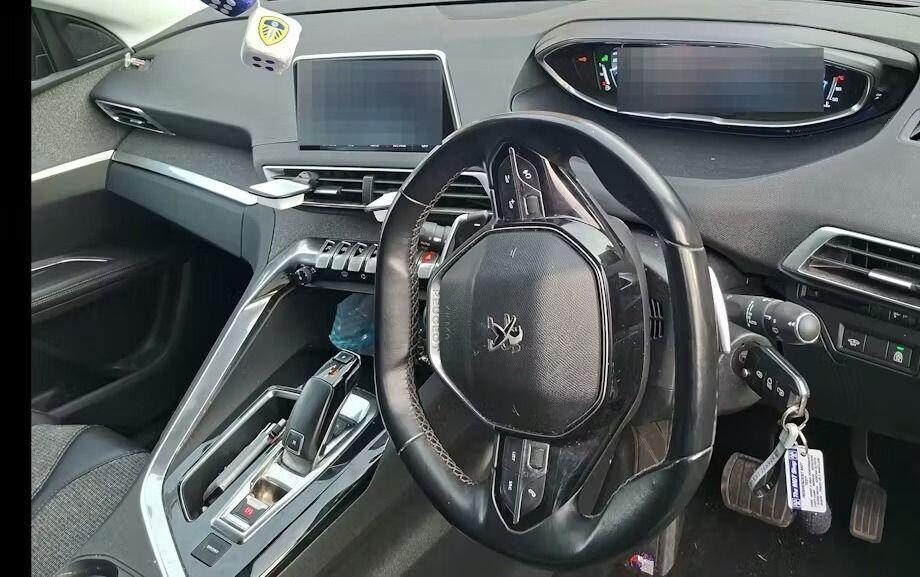 Used Peugeot 5008 2017 for sale - 77208701: Photo 12