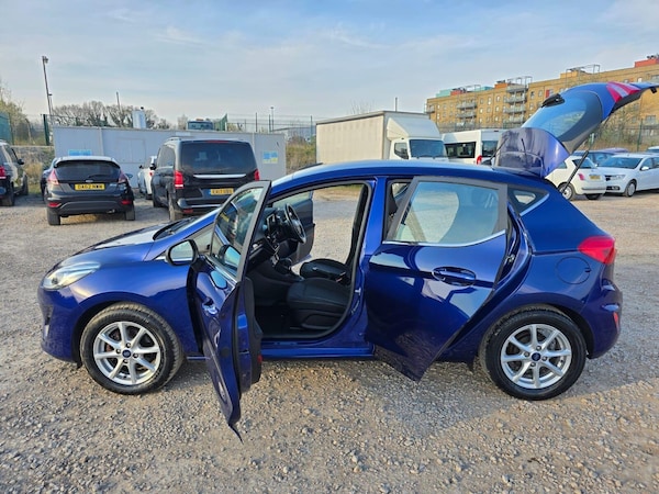 Used Ford Fiesta 2018 for sale - 75426040: Photo 16