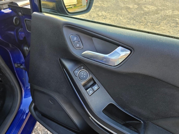 Used Ford Fiesta 2018 for sale - 75426040: Photo 36