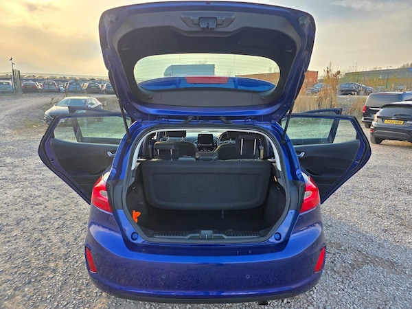 Used Ford Fiesta 2018 for sale - 75426040: Photo 44
