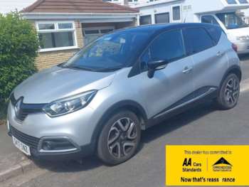 Used Renault Captur 2017 for sale - 74758660: Photo