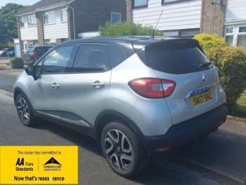 Used Renault Captur 2017 for sale - 74758660: Photo