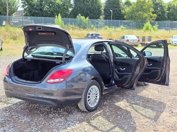 Used Mercedes-Benz C-Class 2015 for sale - 75674484: Photo 11
