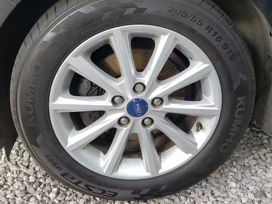 Used Ford Focus 2017 for sale - 77952108: Photo 10