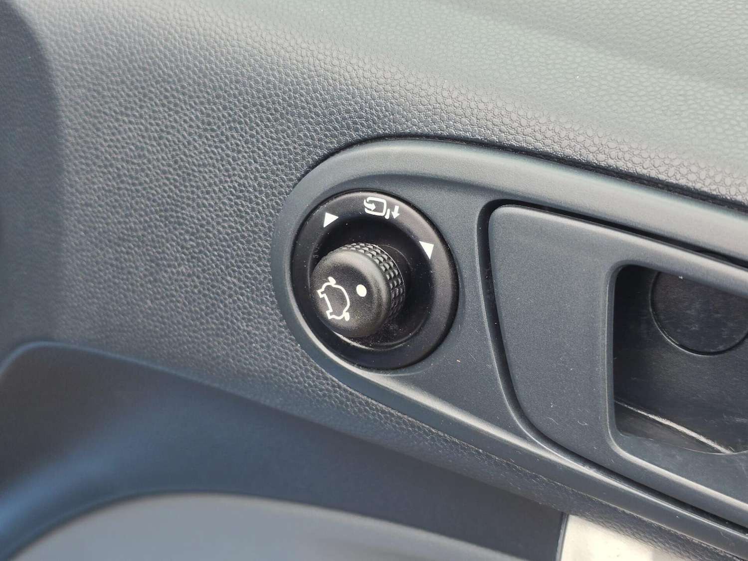 Used Ford Fiesta 2011 for sale - 77554997: Photo 21